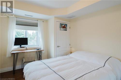 221 Adelaide Street Unit# 304, Southampton, ON - Indoor Photo Showing Bedroom