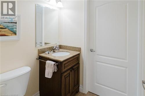 221 Adelaide Street Unit# 304, Southampton, ON - Indoor Photo Showing Bathroom