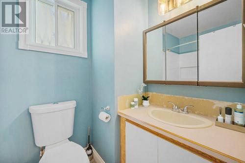 26, 740 Bracewood Drive Sw, Calgary, AB - Indoor Photo Showing Bathroom