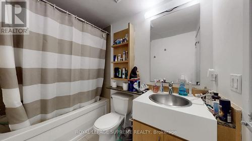 3509 - 5 Mariner Terrace, Toronto, ON - Indoor Photo Showing Bathroom