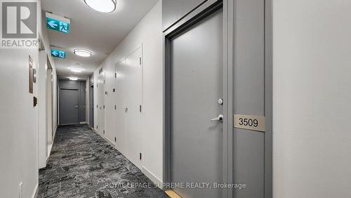 3509 - 5 Mariner Terrace, Toronto, ON - Indoor Photo Showing Other Room