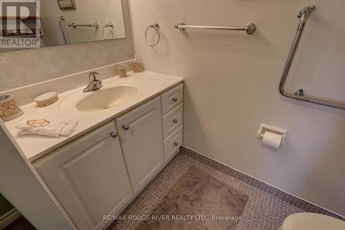 204 - 44 Falby Court W, Ajax, ON - Indoor Photo Showing Bathroom