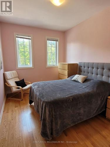 11 Farwell Avenue, Wasaga Beach, ON - Indoor Photo Showing Bedroom