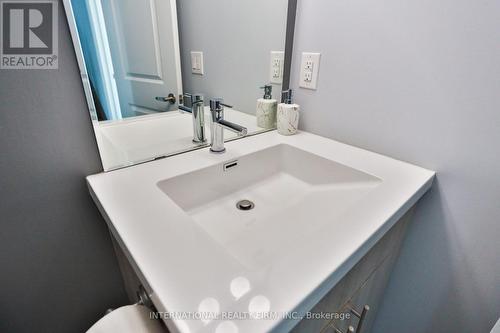 13 Caroline Carpenter Grove, Toronto, ON - Indoor Photo Showing Bathroom