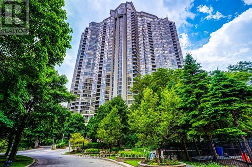 211 - 45 Kingsbridge Garden Circle, Mississauga, ON - Outdoor With Facade