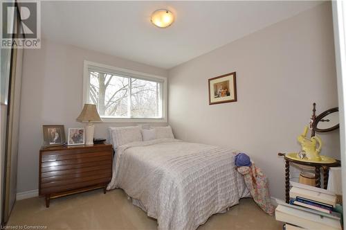 1564 Kerns Road Unit# 1, Burlington, ON - Indoor Photo Showing Bedroom