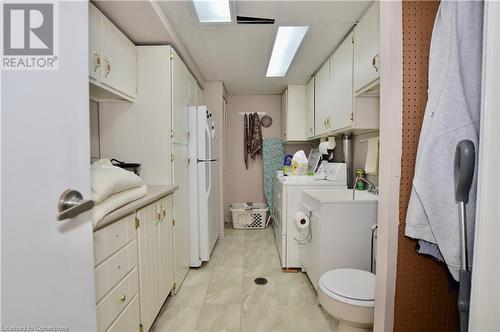 1564 Kerns Road Unit# 1, Burlington, ON - Indoor Photo Showing Laundry Room