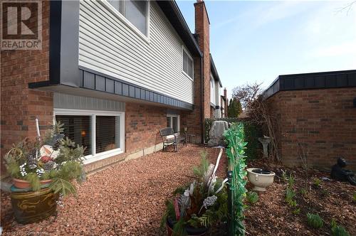 1564 Kerns Road Unit# 1, Burlington, ON - Outdoor With Exterior