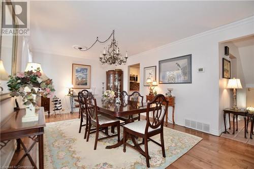 1564 Kerns Road Unit# 1, Burlington, ON - Indoor Photo Showing Dining Room