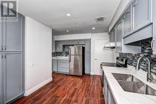 234 Erb Street E, Waterloo, ON - Indoor Photo Showing Kitchen With Double Sink With Upgraded Kitchen