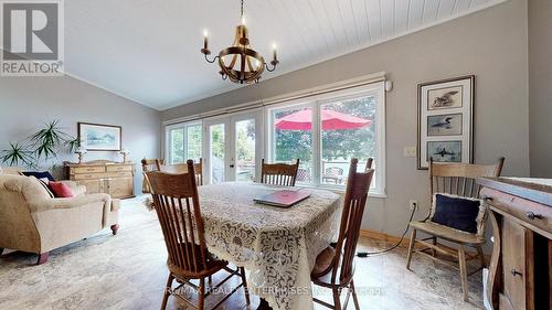 62 Jasper Drive, Kawartha Lakes, ON - Indoor Photo Showing Dining Room