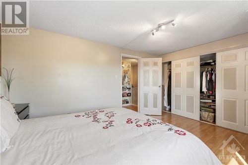 1464 Murdock Gate, Ottawa, ON - Indoor Photo Showing Bedroom