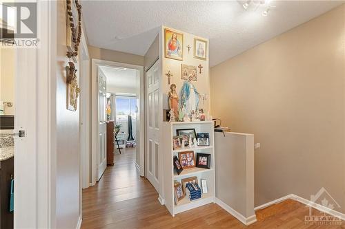 1464 Murdock Gate, Ottawa, ON - Indoor Photo Showing Other Room