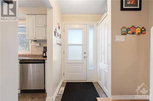 1464 Murdock Gate, Ottawa, ON - Indoor Photo Showing Other Room