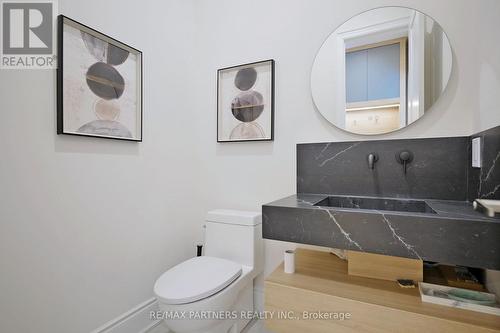 175 Steam Whistle Drive, Whitchurch-Stouffville, ON - Indoor Photo Showing Bathroom