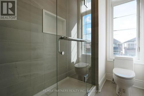 175 Steam Whistle Drive, Whitchurch-Stouffville, ON - Indoor Photo Showing Bathroom