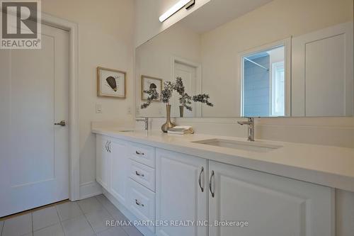 175 Steam Whistle Drive, Whitchurch-Stouffville, ON - Indoor Photo Showing Bathroom