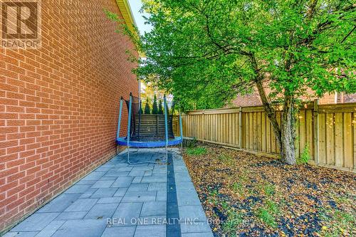 4130 Montrose Crescent, Burlington, ON - Outdoor