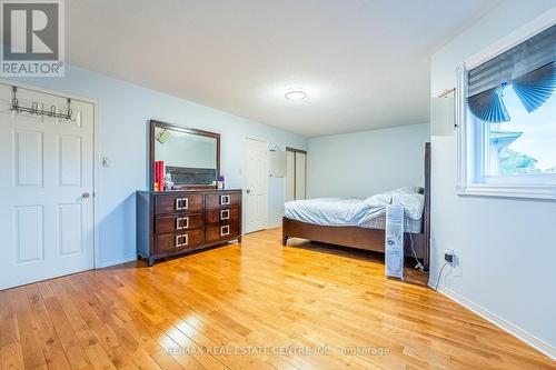 5202 Buttermill Court, Mississauga, ON - Indoor Photo Showing Bedroom