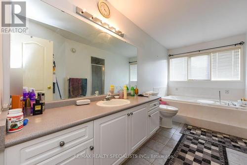 107 Seclusion Crescent, Brampton, ON - Indoor Photo Showing Bathroom