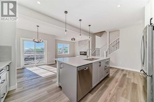 336 Beltmont Park Sw, Calgary, AB - Indoor Photo Showing Kitchen With Stainless Steel Kitchen With Double Sink With Upgraded Kitchen