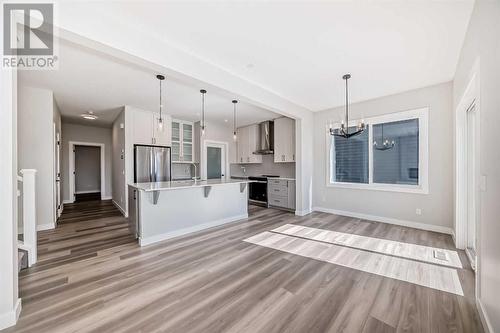 336 Beltmont Park Sw, Calgary, AB - Indoor Photo Showing Kitchen