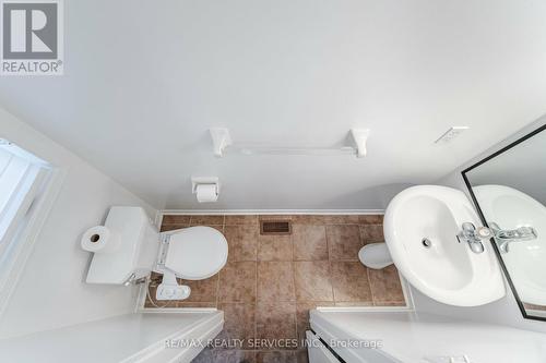 22 Roxton Crescent, Brampton, ON - Indoor Photo Showing Bathroom