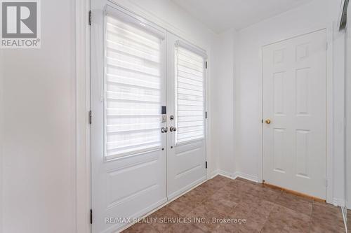 22 Roxton Crescent, Brampton, ON - Indoor Photo Showing Other Room