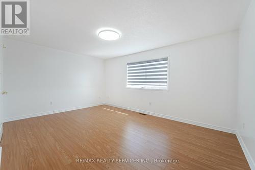 22 Roxton Crescent, Brampton, ON - Indoor Photo Showing Other Room