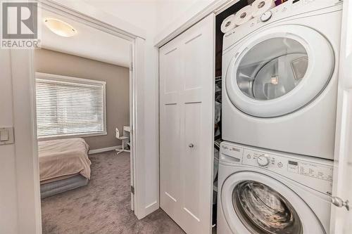 Upstairs laundry - 109 Evanston Manor Nw, Calgary, AB - Indoor Photo Showing Laundry Room