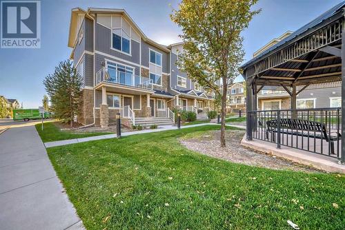 109 Evanston Manor Nw, Calgary, AB - Outdoor