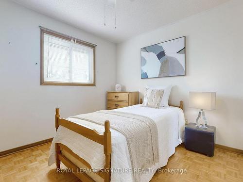 27 Richbell St, Vaughan, ON - Indoor Photo Showing Bedroom