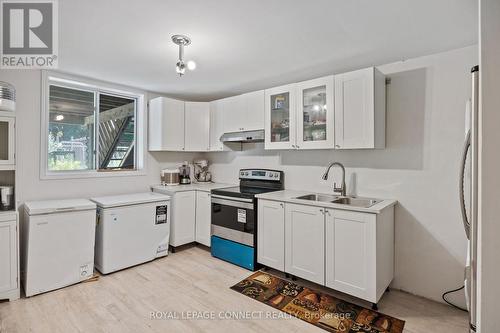 64 Parkview Heights, Quinte West, ON - Indoor Photo Showing Kitchen With Double Sink