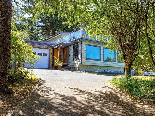 636 Butterfield Rd, Mill Bay, BC 