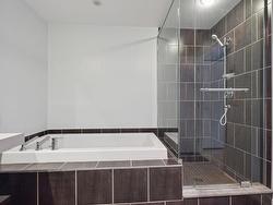 Ensuite bathroom - 