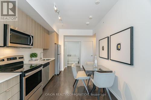 914 - 3237 Bayview Avenue, Toronto, ON - Indoor Photo Showing Kitchen