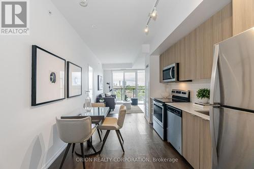 914 - 3237 Bayview Avenue, Toronto, ON - Indoor Photo Showing Kitchen