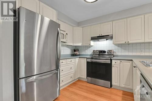 Kitchen - 53 Bullock Avenue, Ottawa, ON - Indoor Photo Showing Kitchen