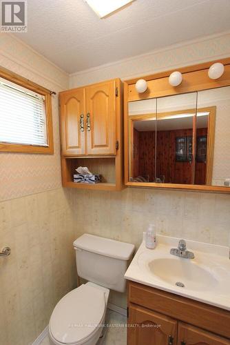 90 Ottawa Street E, Havelock-Belmont-Methuen (Havelock), ON - Indoor Photo Showing Bathroom