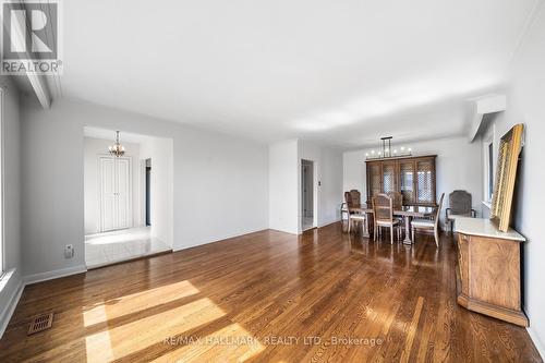 106 Falstaff Avenue, Toronto, ON - Indoor Photo Showing Dining Room