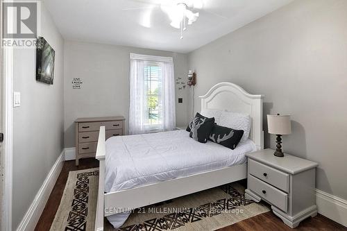 523 Hurontario Street, Collingwood, ON - Indoor Photo Showing Bedroom