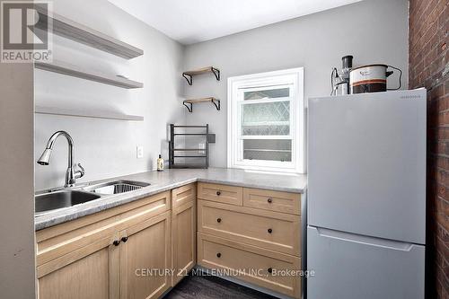 523 Hurontario Street, Collingwood, ON - Indoor Photo Showing Kitchen