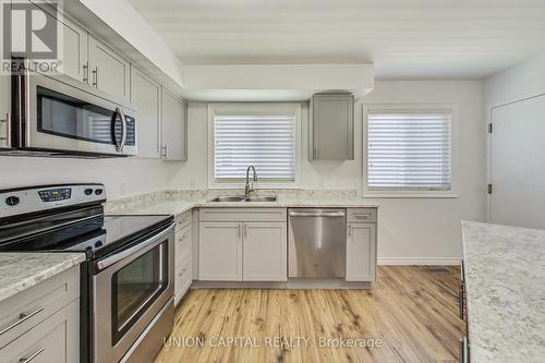 10 Butternut Drive, Barrie, ON - Indoor Photo Showing Kitchen With Double Sink