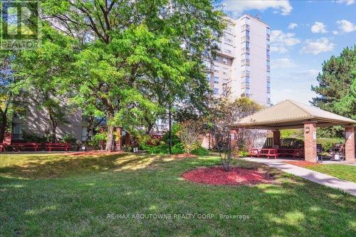 604 - 1110 Walden Circle, Mississauga, ON - Outdoor