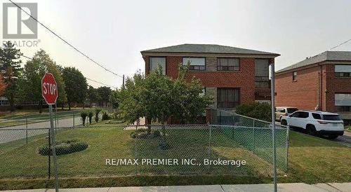 83 Dombey Road, Toronto, ON - Outdoor