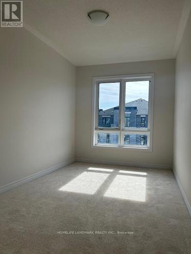 130 Mumbai Drive, Markham, ON - Indoor Photo Showing Other Room