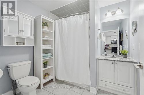 105 - 2388 Khalsa Gate, Oakville, ON - Indoor Photo Showing Bathroom