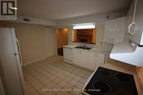 Bsmt - 25 Kirkland Court, Richmond Hill, ON - Indoor Photo Showing Laundry Room