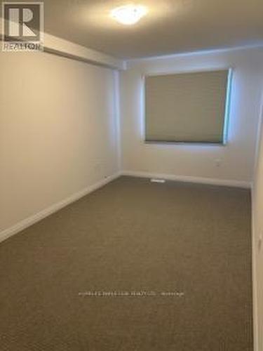 132 Lormont Boulevard, Hamilton, ON - Indoor Photo Showing Other Room