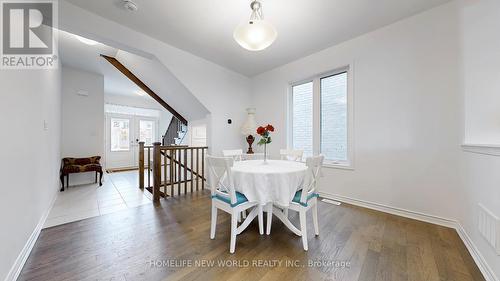 1911 Narcissus Gardens, Pickering, ON - Indoor Photo Showing Dining Room